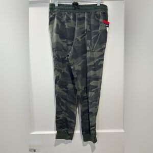 Women’s Camouflage Jogger Pants